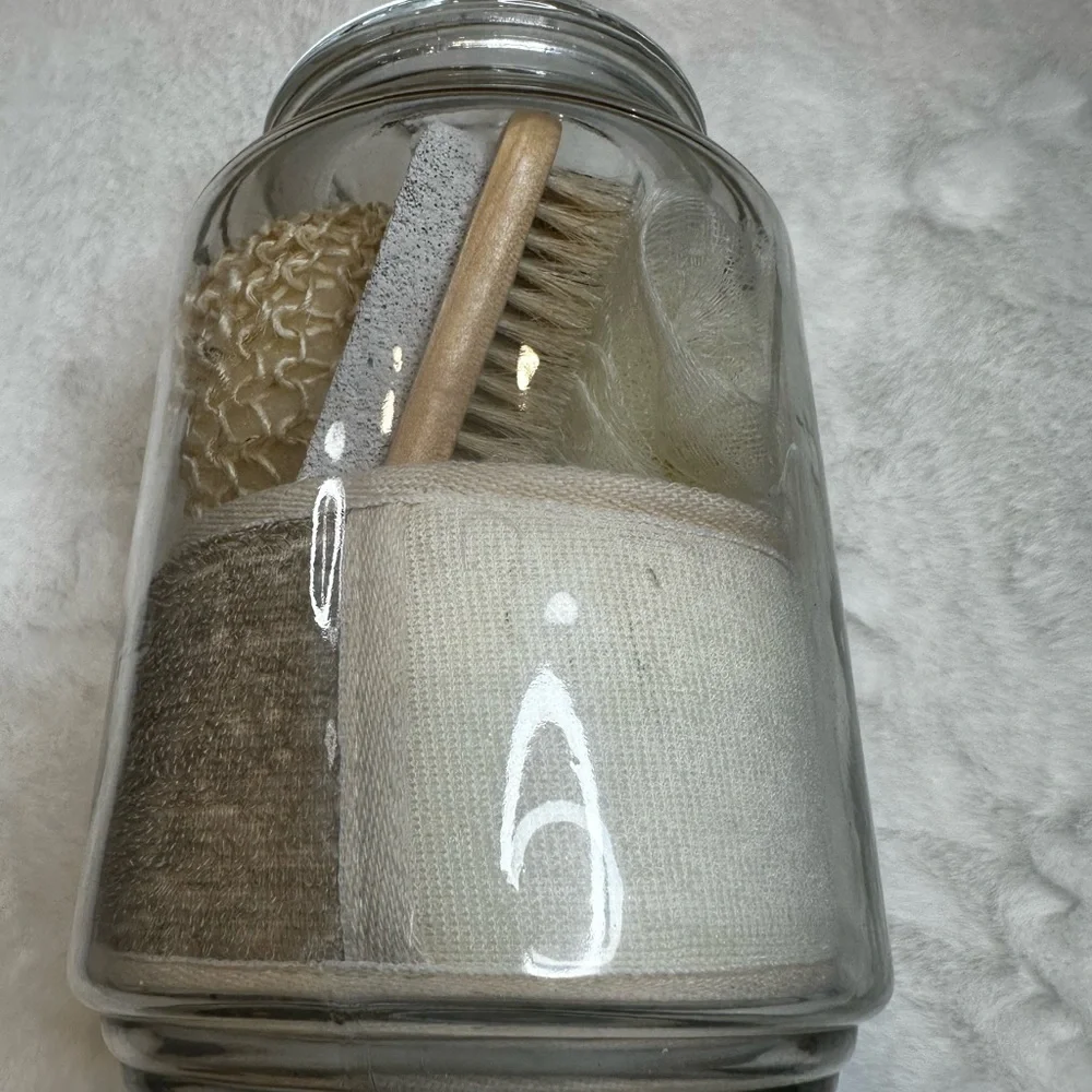 Natural Bath Set in Glass Jar
